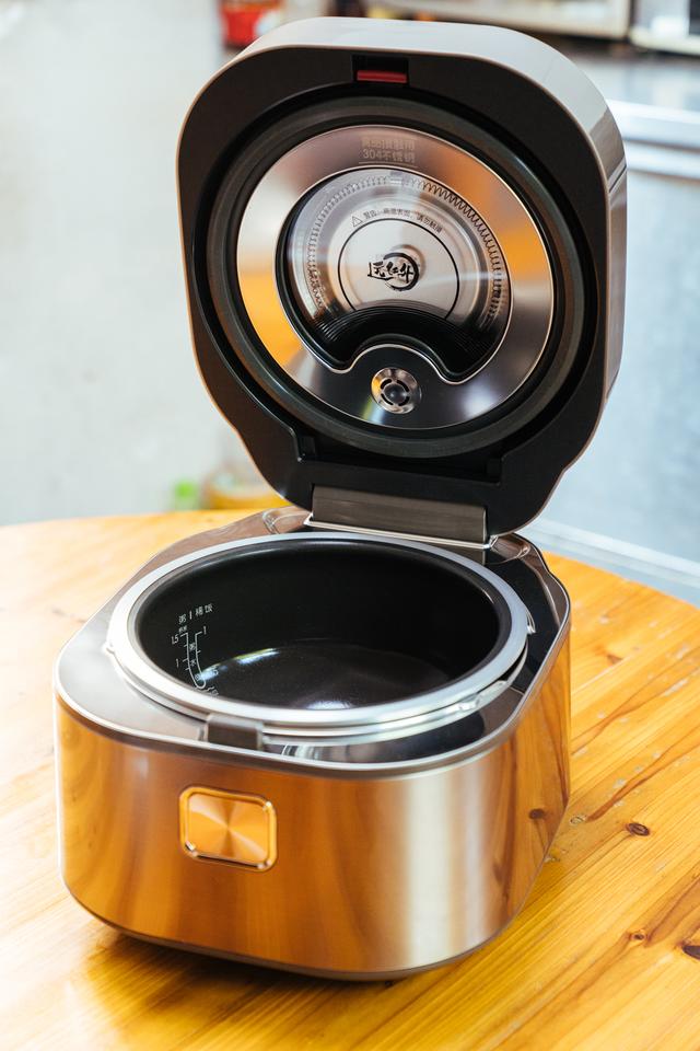 ptfe和特氟龙的区别，ptfe和特氟龙的区别是什么（到底是买国产还是进口）