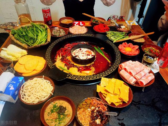 适合唱给自己的歌有哪些，自己适合唱什么歌（这份适合一个人去的旅行清单）