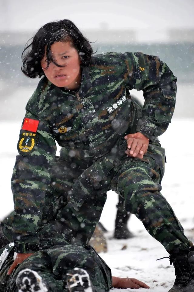 女兵征兵条件2020，征女兵条件2022年标准和要求（女兵报名，即将开始）