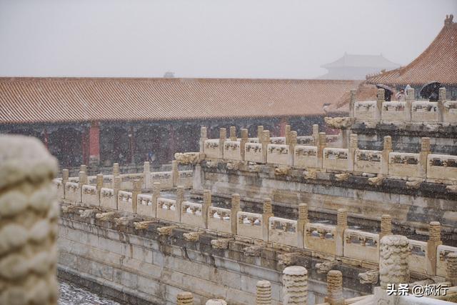 冬天去北京怎么玩，冬天去北京要注意什么（<附低体力拍照攻略>）