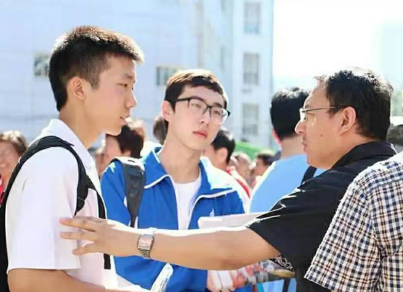 中国人民解放军国防大学（名字带国防的5所大学）