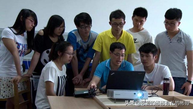 电子信息科学与技术，电子信息科学与技术专业课程（学习内容以及院校推荐）