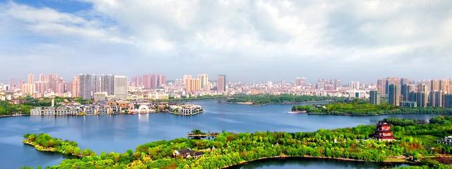 黄冈师范学院是一本还是二本，黄冈师范学院是几本大学（永远的黄冈师专，永远的青春）