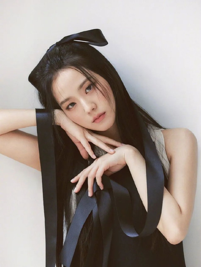 2022全球最美的10张脸：寡姐仅第7，中国3人入选，其中一人排第2