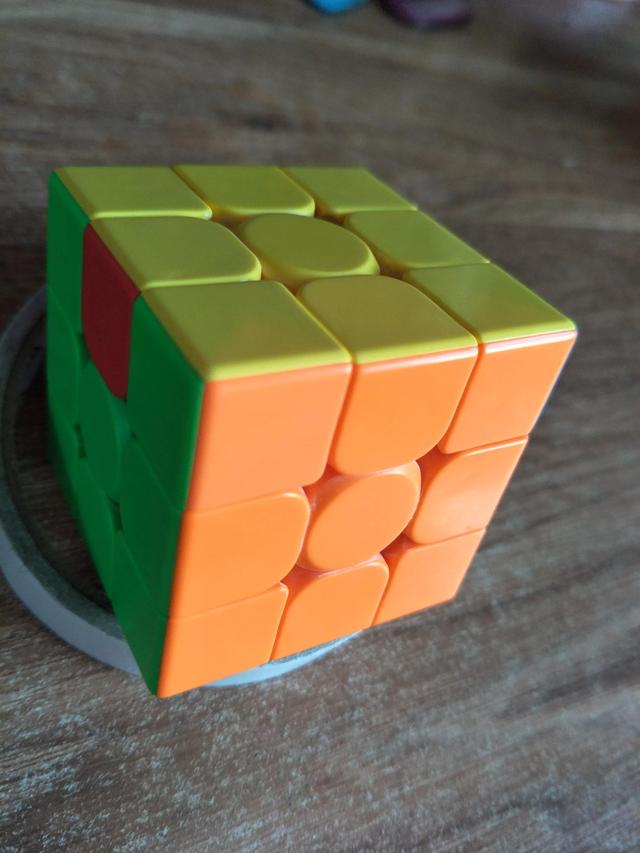 10秒复原三阶魔方，三阶魔方10秒还原教程（不记公式简单易学的三阶魔方复原方法）