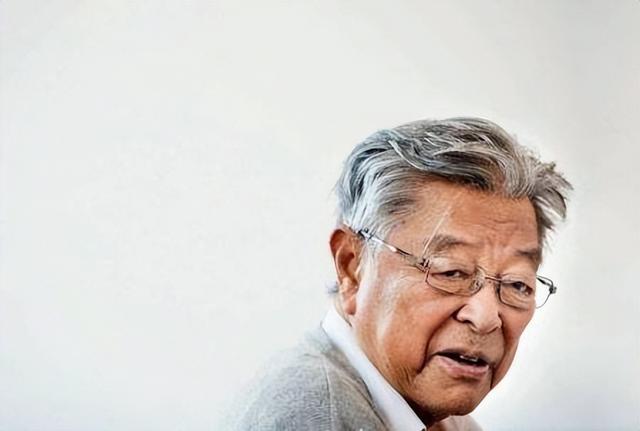 董事长、总裁、ceo哪个最大 董事长职位最大，董事长、总裁、ceo哪个最大（十大东山再起的顶级企业家）