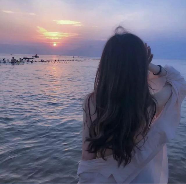 气质女头，微信头像，气质女头（女生气质微信头像）