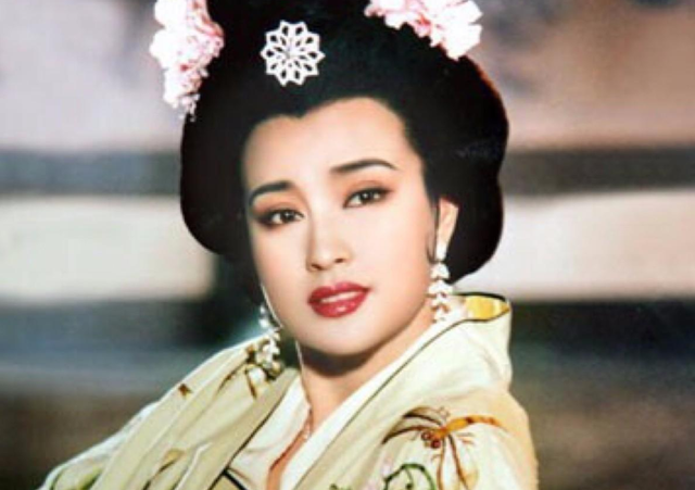 刘晓庆简历个人资料，刘晓庆人生简历（刘晓庆：一代传奇影后）