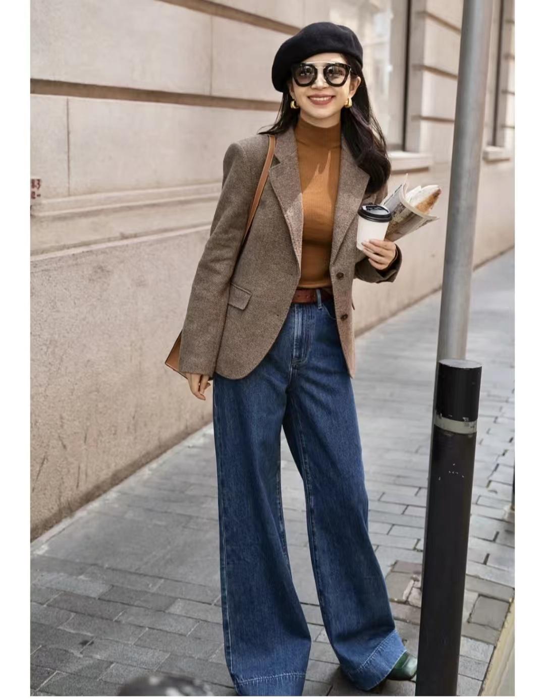 咖色裤子搭配什么裤子女好看,咖色最佳搭配颜色