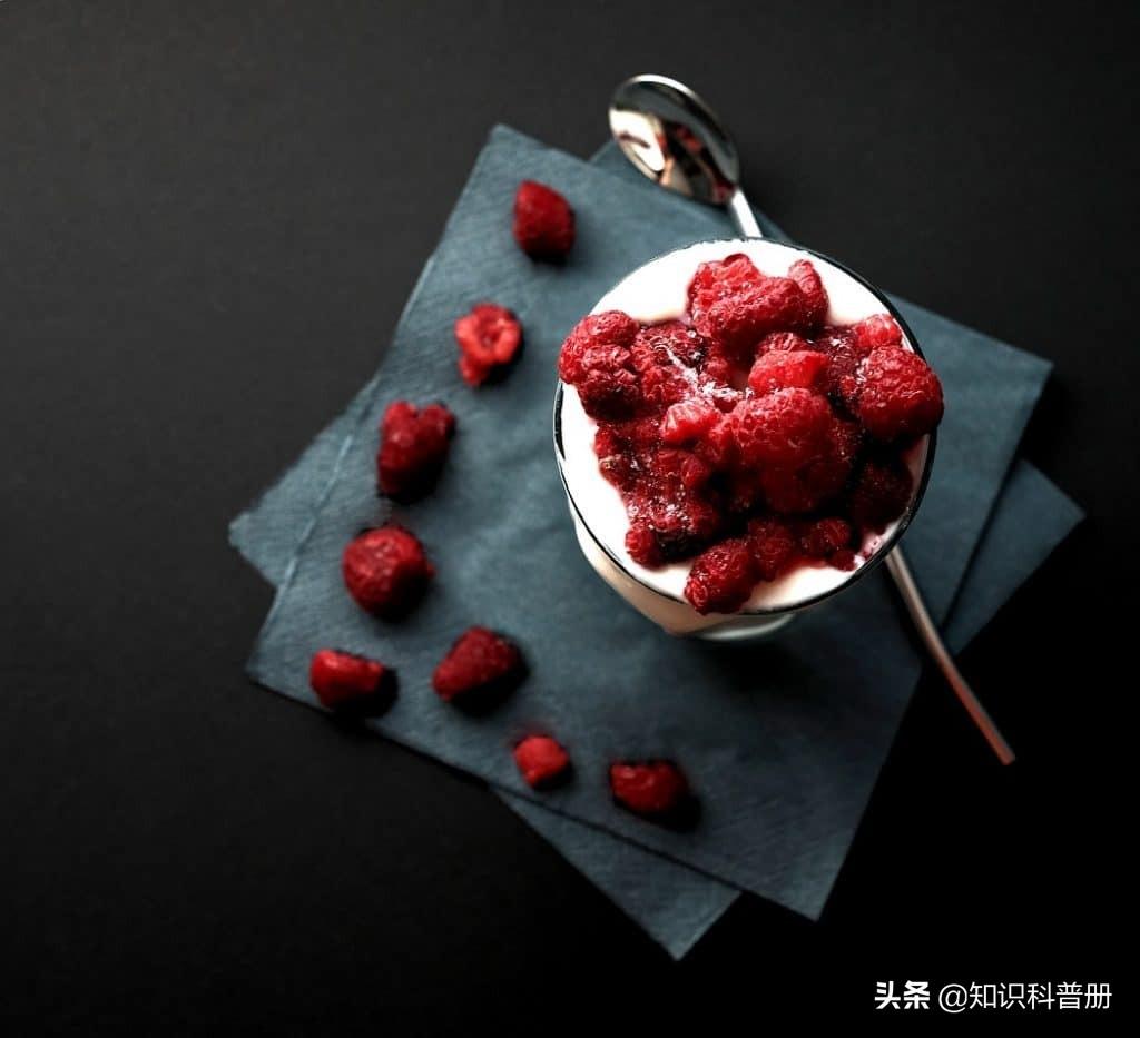 血压低吃什么食物，血压低吃什么食物补的最快（可以吃15种食物<建议收藏>）