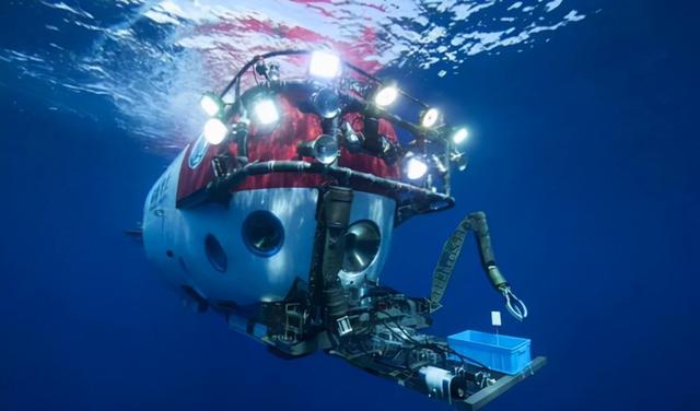 世界上最长的山脉是什么山，世界上最长的山脉是什么山脉位于南美洲（地球有一条巨型山脉）