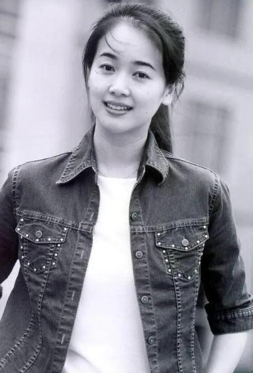 左小青主演的电视剧，左小青最新电视剧有哪些（与大20岁富豪老公离婚）