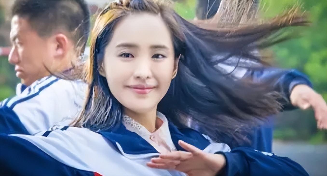 4,王智《夏洛特烦恼》火辣魅惑