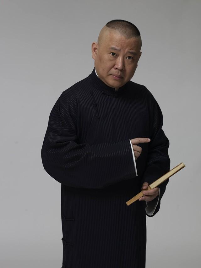 姜昆郭德纲冰释前嫌？一改往日口风认可德云社，10年恩怨两清了？
