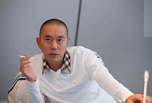 董事长、总裁、ceo哪个最大 董事长职位最大，董事长、总裁、ceo哪个最大（十大东山再起的顶级企业家）