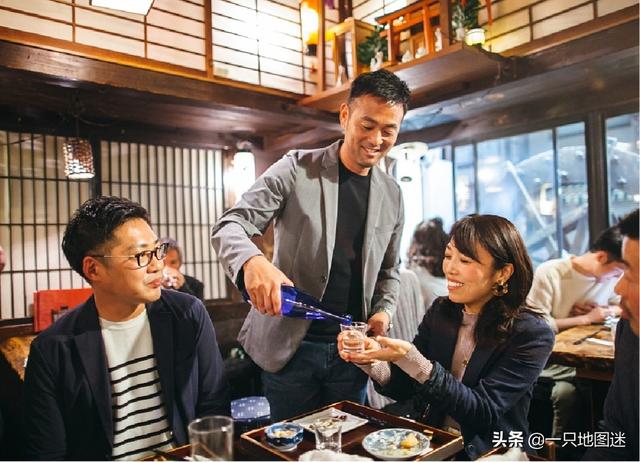 给长辈的敬酒词接地气，敬长辈的祝酒词简单接地气（牢记3句“敬酒话”）