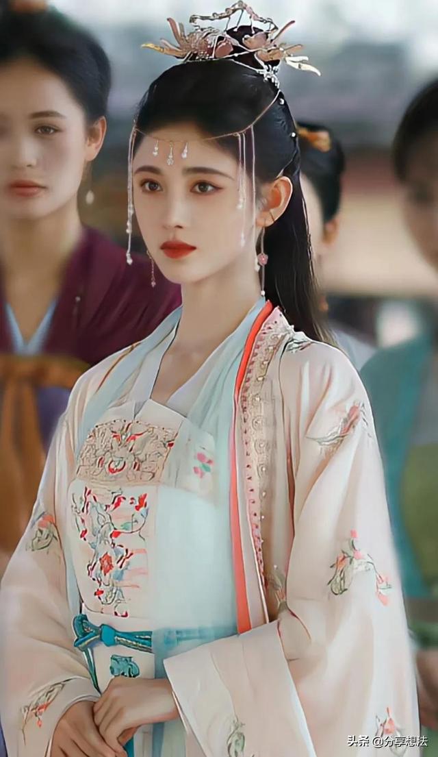 鞠婧t古装图片,鞠婧t古装造型你喜欢哪一款(鞠婧t古装美图‖壁纸)