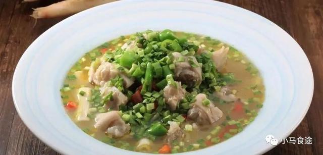 川味红烧肥肠怎么做，川味红烧肥肠的家常做法大全（这些做法值得大家参考）