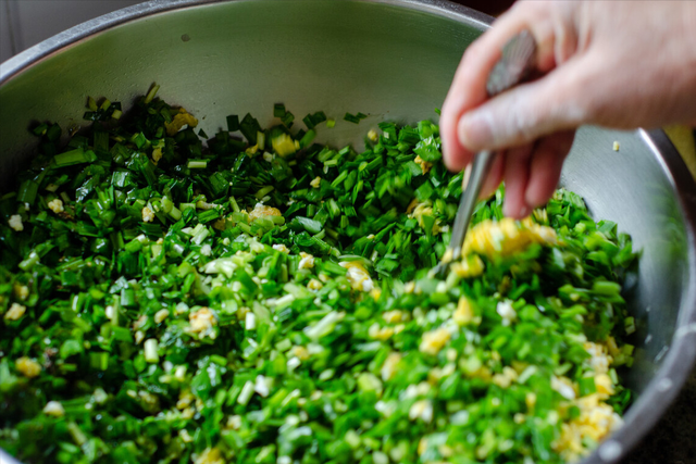 三鲜馅饺子的做法，西葫芦素三鲜馅饺子的做法（乱放调料是大忌）