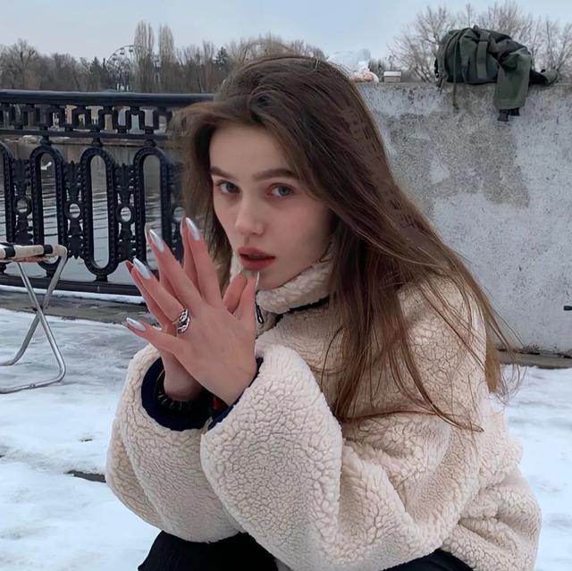 欧美女图，微信头像，欧美女图（欧美女头像）