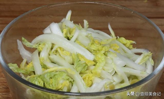 娃娃菜怎么做好吃又简单不用烤，娃娃菜这样做太香了