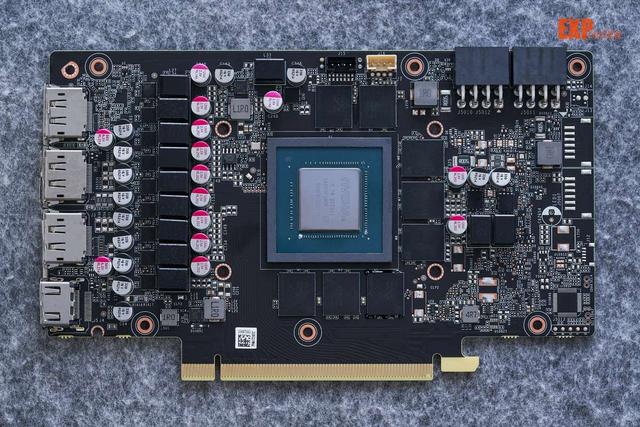 索泰显卡怎么样，索泰显卡能买吗（AMP月白GOC显卡评测）