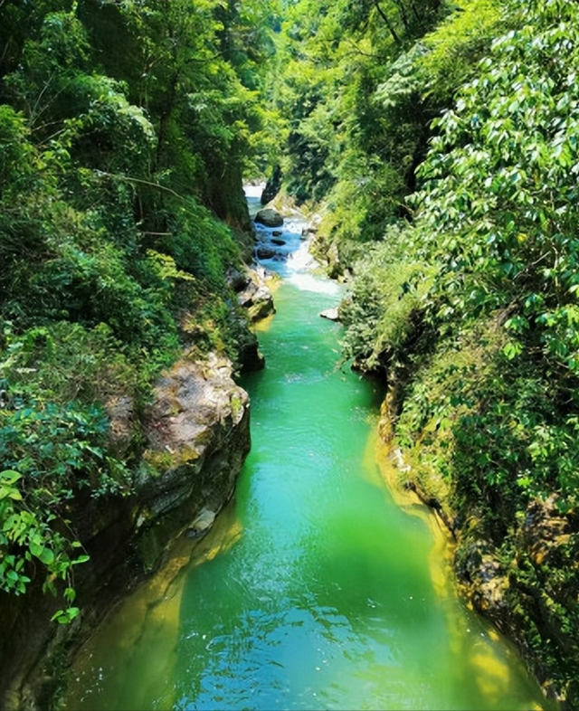 贵阳旅游景点大全，贵阳旅游景点大全必去处地图（贵州贵阳不可错过的七大景点）