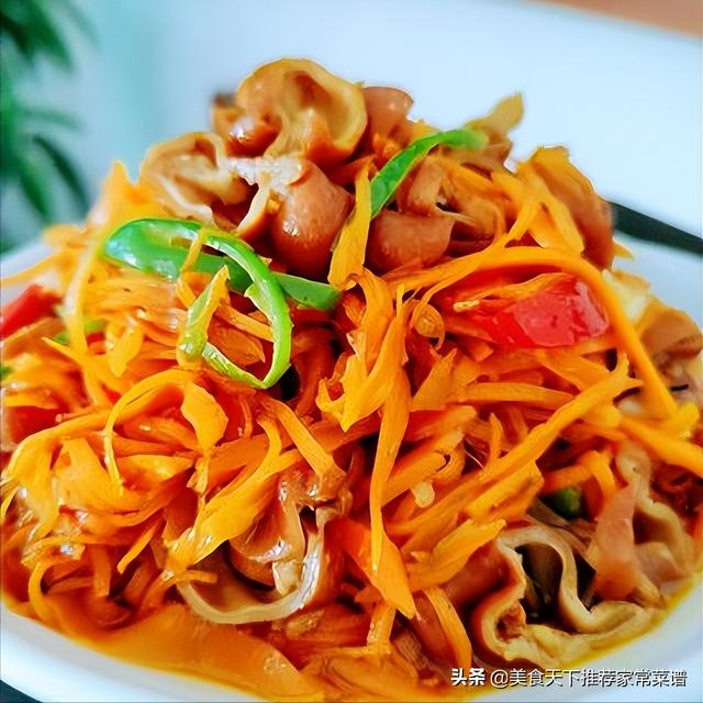 怎么炒卤肠，卤生肠怎么炒比较好吃（卤大肠炒胡萝卜丝）