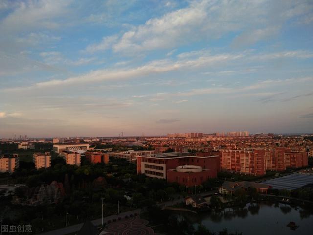 上海高职高专学校，上海高职院校排名（上海排名前5的专科学校）