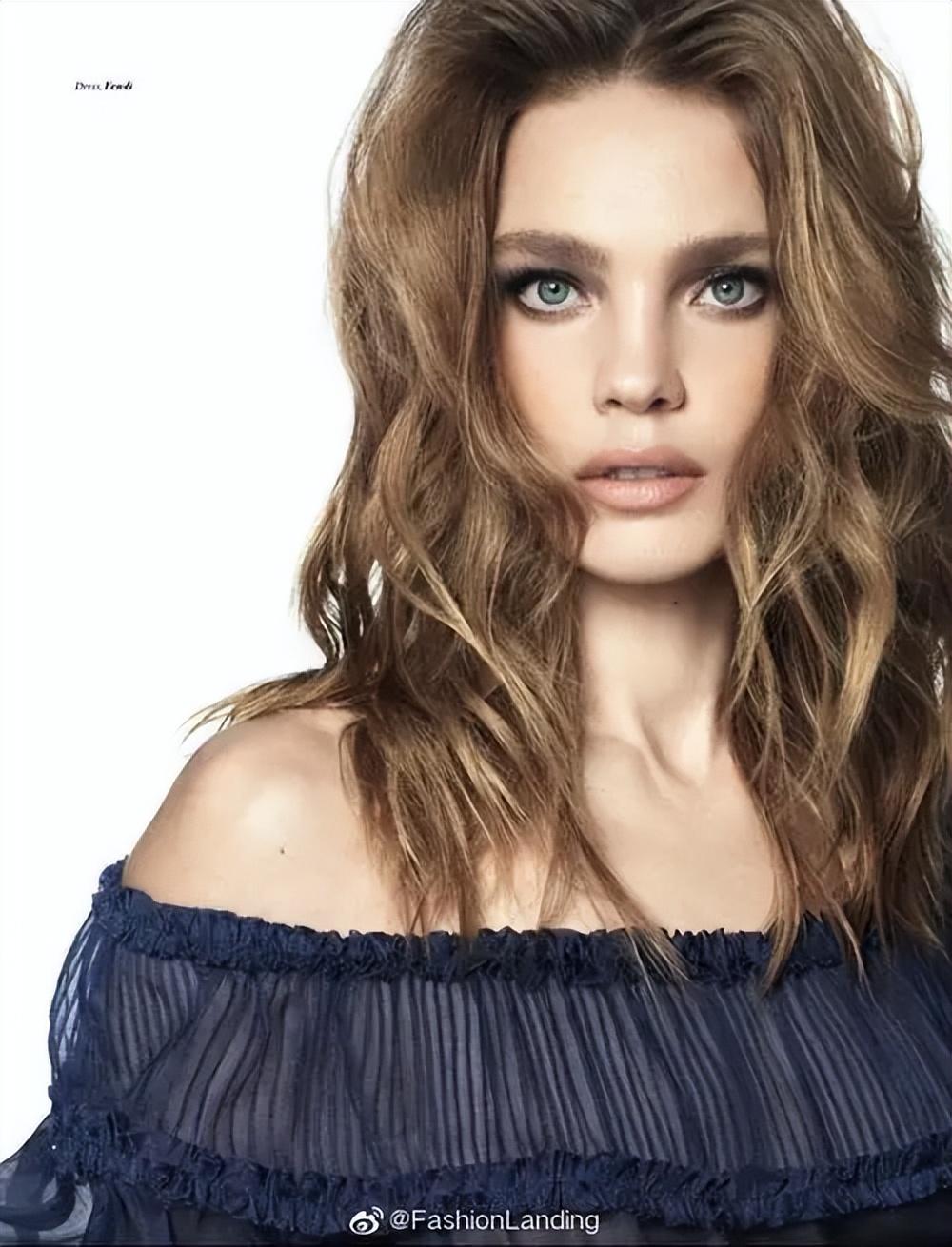 打开任何最受欢迎和最美丽的俄罗斯女演员名单后,眼睛总是会偶然发现