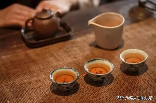 空腹可以喝茶吗，空腹可以喝茶吗喝茶的禁忌（一天当中什么时候喝茶好）