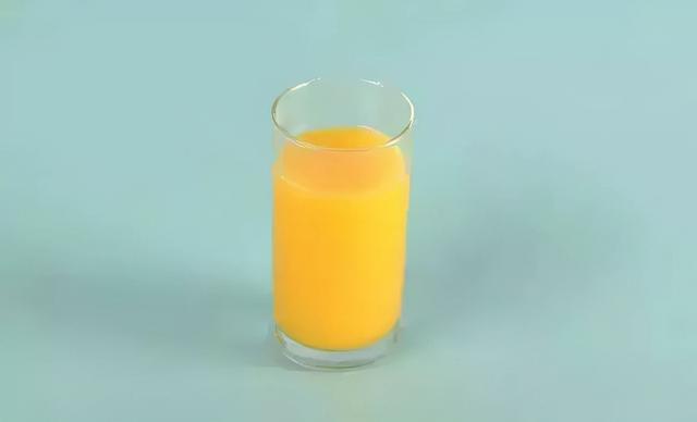 100kcal是多少卡路里，kcal是多少卡路里（100卡路里的食物有多少）