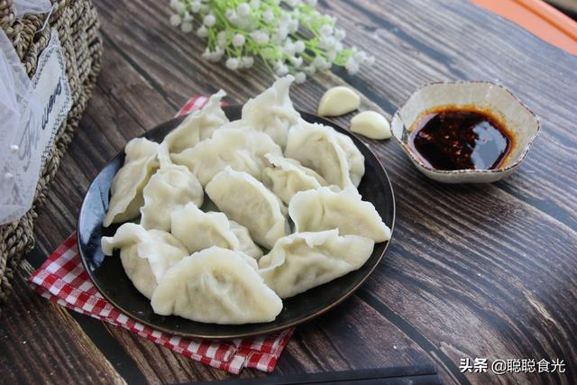 春节的美食有哪些，春节十大传统美食（春节9大传统美食）