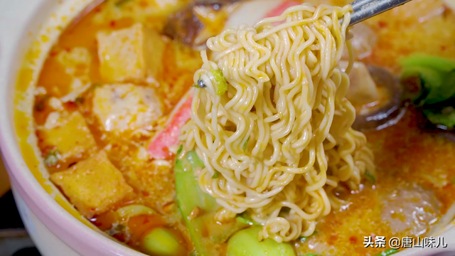东北麻辣烫怎么做，在家怎样制作好吃的麻辣烫（怎么在家做一顿东北老式麻辣烫）