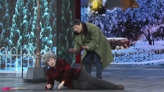 小品女演员名单大全，和潘长江演过小品的女演员都有谁（春晚40年小品演员大盘点）