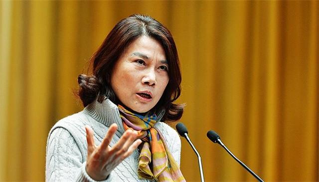 董明珠老公，董明珠和她老公（集才华与帅气于一身）