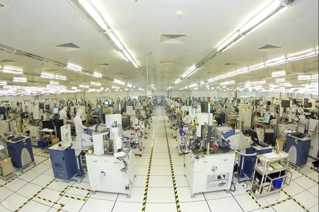 五险二金都是好公司吗，五险二金指的是哪两金（上四休二/包吃包住/非流水线/内部晋升）