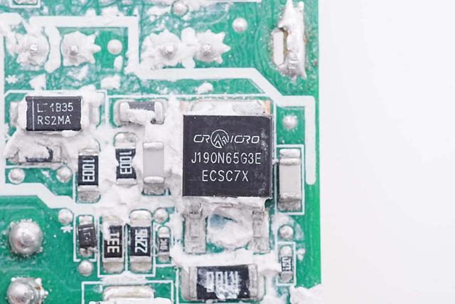 电脑适配器是什么，什么是适配器（拆解联想100W电源适配器看看用料）