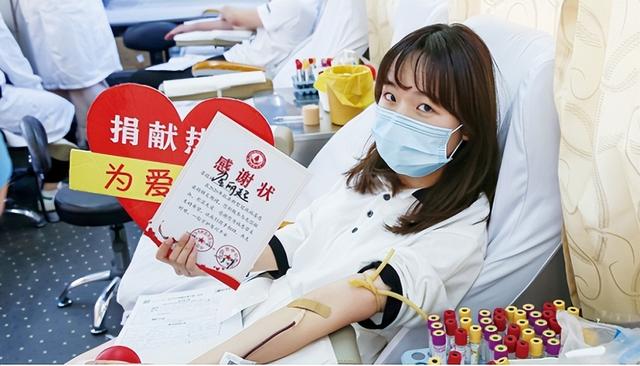 为什么医生自己不献血的秘密，为什么医生都不献血（献血到底有没有坏处）