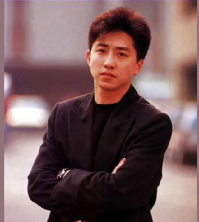 庾澄庆和伊能静：相伴23年未能走到婚姻尽头，分开是最好的选择