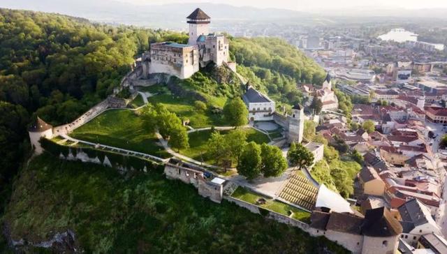 英国的英文全称，英国的简称（各个国家的英语-欧洲篇）