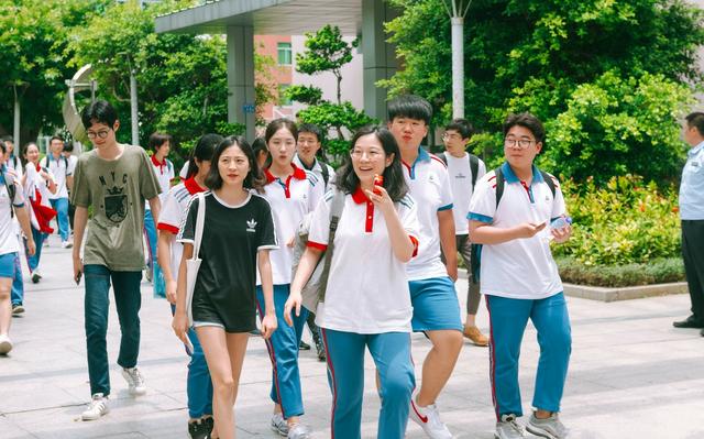 2022学生什么时候放暑假，2022年学生寒假什么时候放假（2022年中小学暑假时间公布）