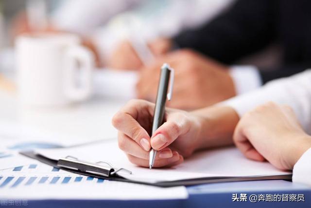 圆柱有哪些特征，圆柱有哪些特征五年级（六年级数学圆柱的认识专题讲解+例题解析）