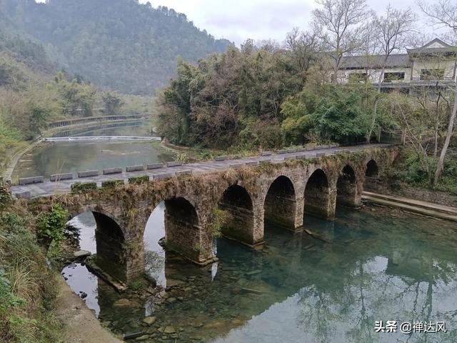 大小七孔旅游攻略，荔波小七孔游玩攻略推荐（贵州深度旅行之十三：大七孔）