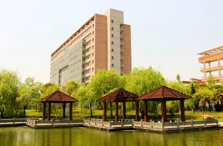 中国计量大学（我国一所校名很霸气的大学）