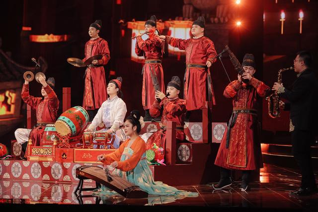 抖音怎么上传音乐，抖音怎么上传本地音乐（龚琳娜：在直播间教民歌）