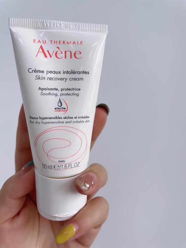 理肤泉b5修复霜，理肤泉b5修复霜怎么样（超好用的补水保湿细腻毛孔的面霜推荐）