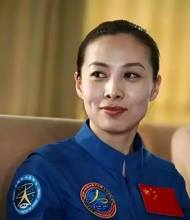 为什么刘洋是特级航天员，而王亚平是一级航天员？