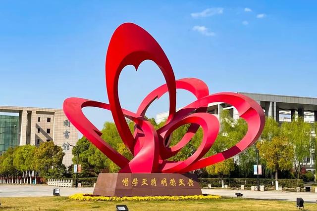 南京医科大学为什么分数高，南京大学医学院和南京医科大学分数线（能被南京大学录取的640分考生）