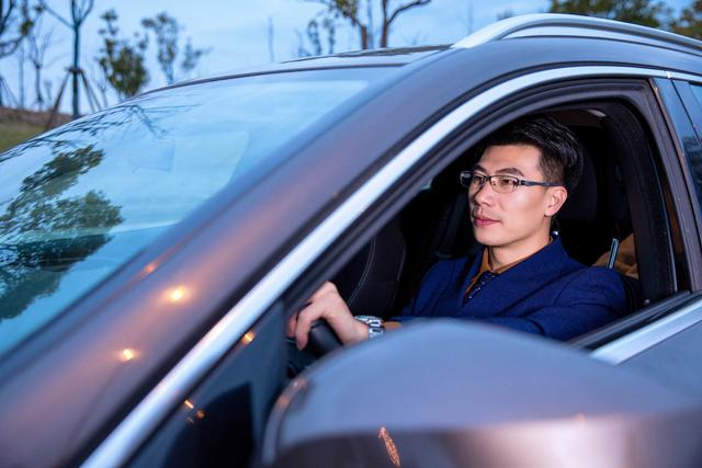 如何变得没人敢欺负你，如何变得让别人不敢欺负你（职场中自己经常被欺负）